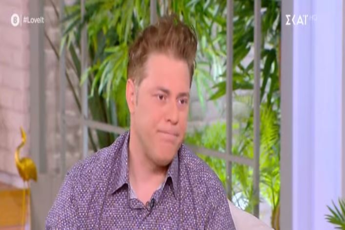 Συγκλονίζει ο Χρήστος Χολίδης: Ο πατέρας μου έχασε τα νεφρά του εξαιτίας του κορονοϊού – Άλλαξαν τα πάντα μέσα μου [βίντεο]