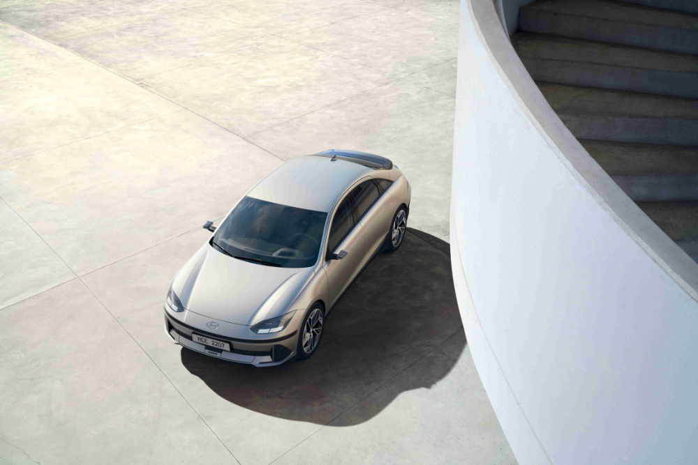Electrified Streamliner IONIQ 6: Παγκόσμια Πρεμιέρα για το ηλεκτρικό Hyundai με αυτονομία 610 χιλιομ