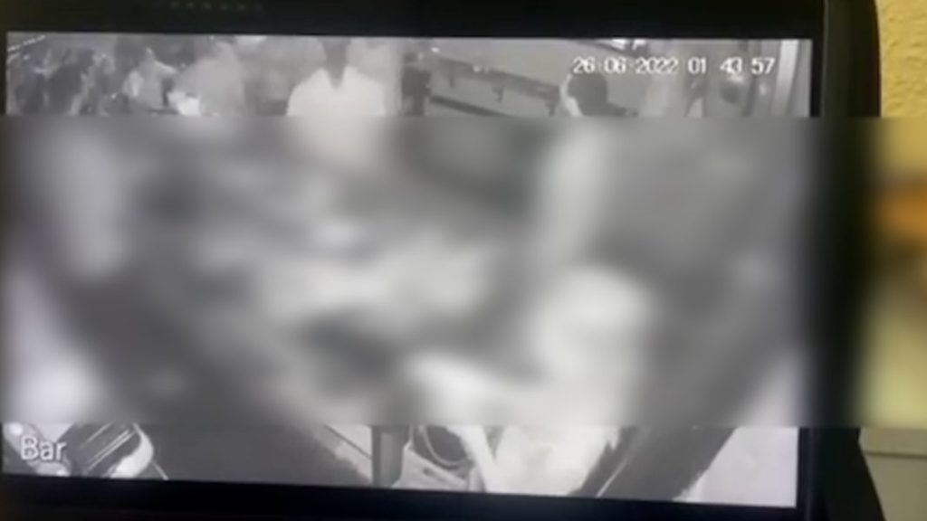 Δολοφονία 42χρονου στην Ραφήνα: Βίντεο ντοκουμέντο από την επίθεση μέσα από το μπαρ