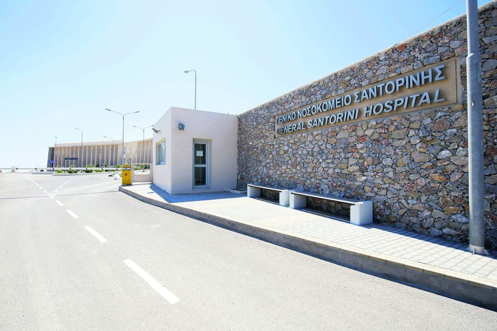 Γιατροί: Η «οδύσσεια» στέγασης στα νησιά – Τι λένε στον Ε.Τ. τα «θύματα»
