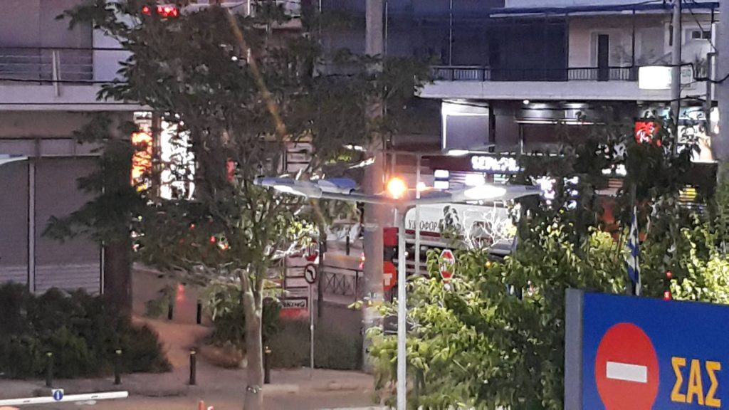 Φωτιά στην Πεντέλη: Κάτοικοι Βριλησσίων καταγγέλλουν στο eleftherostypos.gr – «Τα παρκαρισμένα αυτοκ