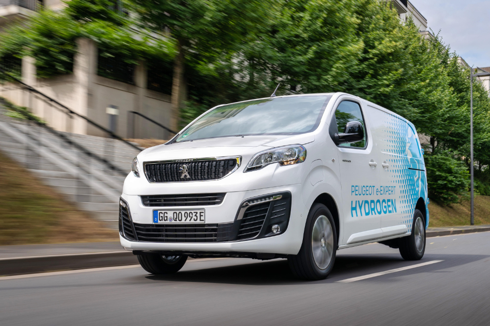 Peugeot e-Expert Hydrogen: Συνδυάζοντας δύο ενεργειακές πηγές