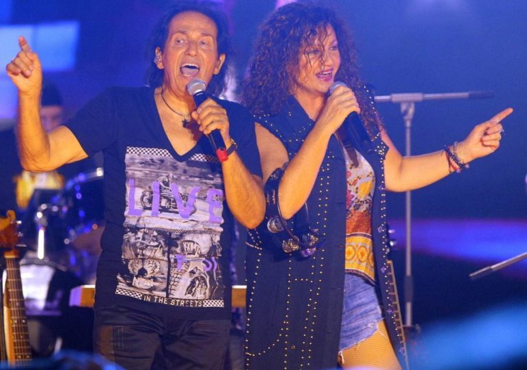 ΠΑΣΧΑΛΗΣ LIVE – The Party Goes On
