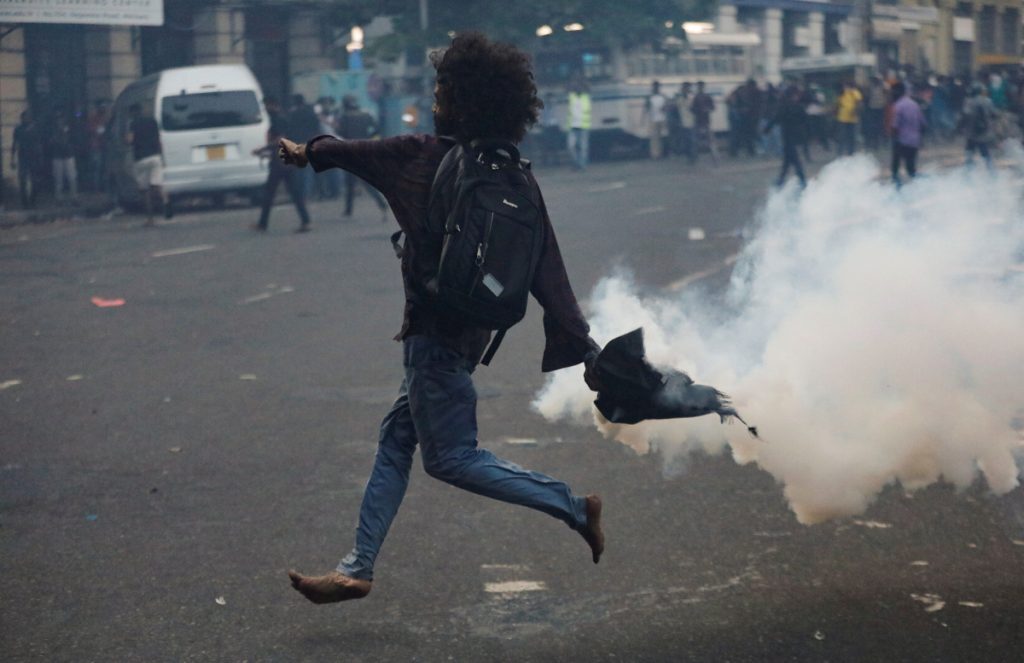 Σρι Λάνκα: Ο πρωθυπουργός Βικρεμεσίνγκε προτίθεται να παραιτηθεί