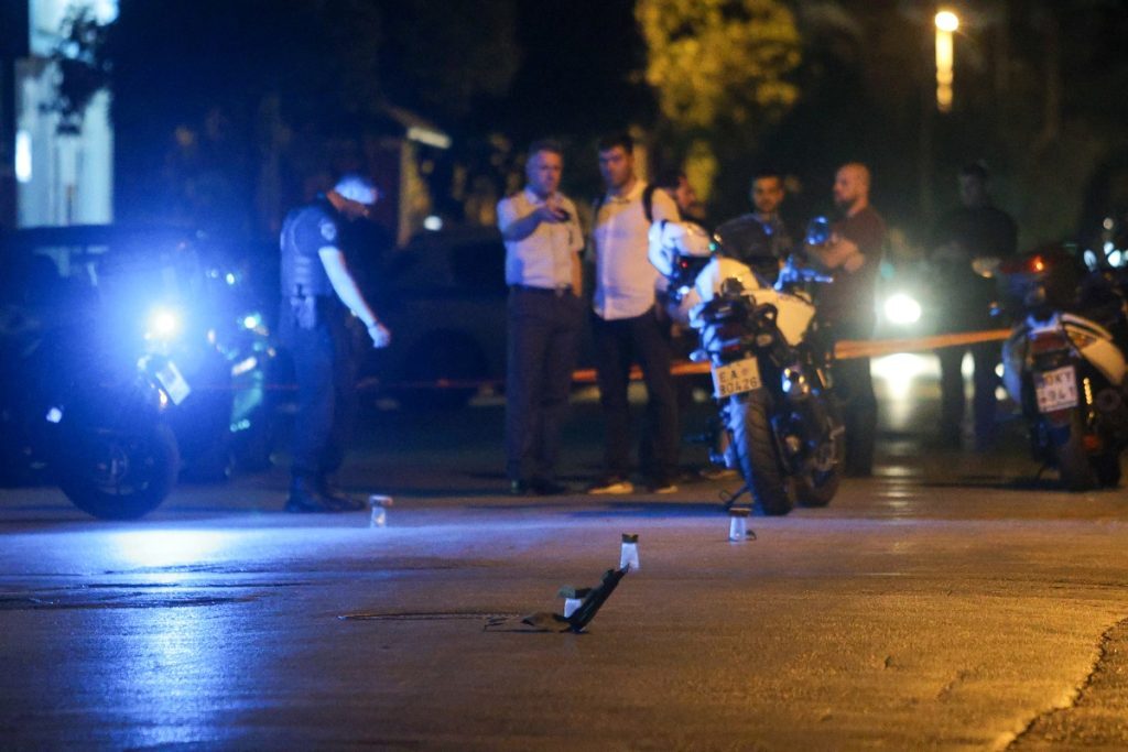 Ζεφύρι: Πυροβολισμοί μεταξύ Ρομά – Στο νοσοκομείο ένα παιδί