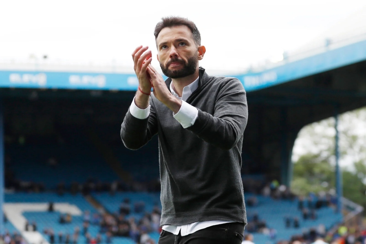 Κορμπεράν Ολυμπιακός Μαρτίνς