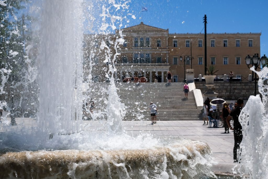 Έκτακτο δελτίο της ΕΜΥ: Έρχεται καύσωνας από Ευρώπη και Αφρική – Σε ποιες περιοχές η θερμοκρασία θα ξεπεράσει τους 40 βαθμούς