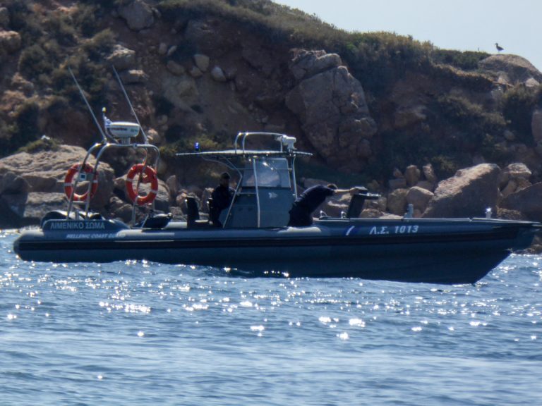 Φρίκη στα Κουφονήσια: Τουρίστας βρήκε πτώμα μέσα σε σακούλα