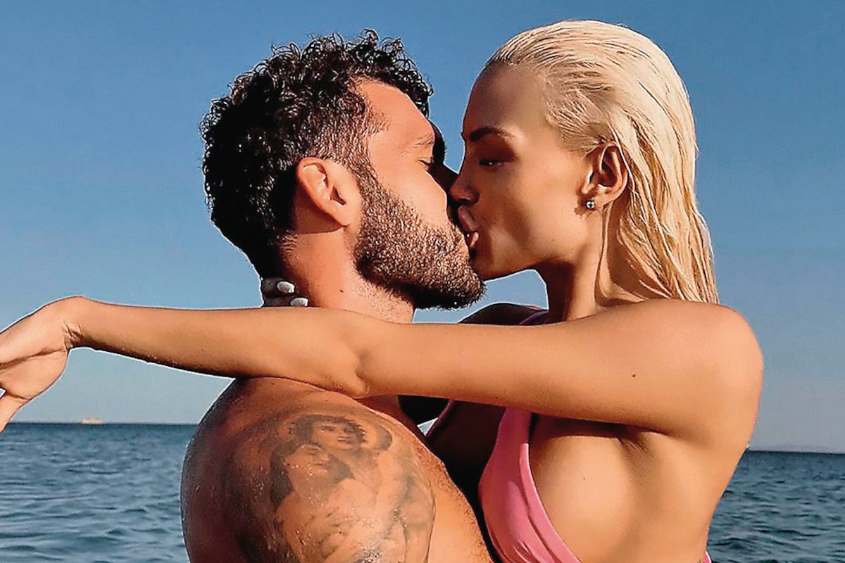 Το καλοκαίρι των ερωτευμένων ζευγαριών