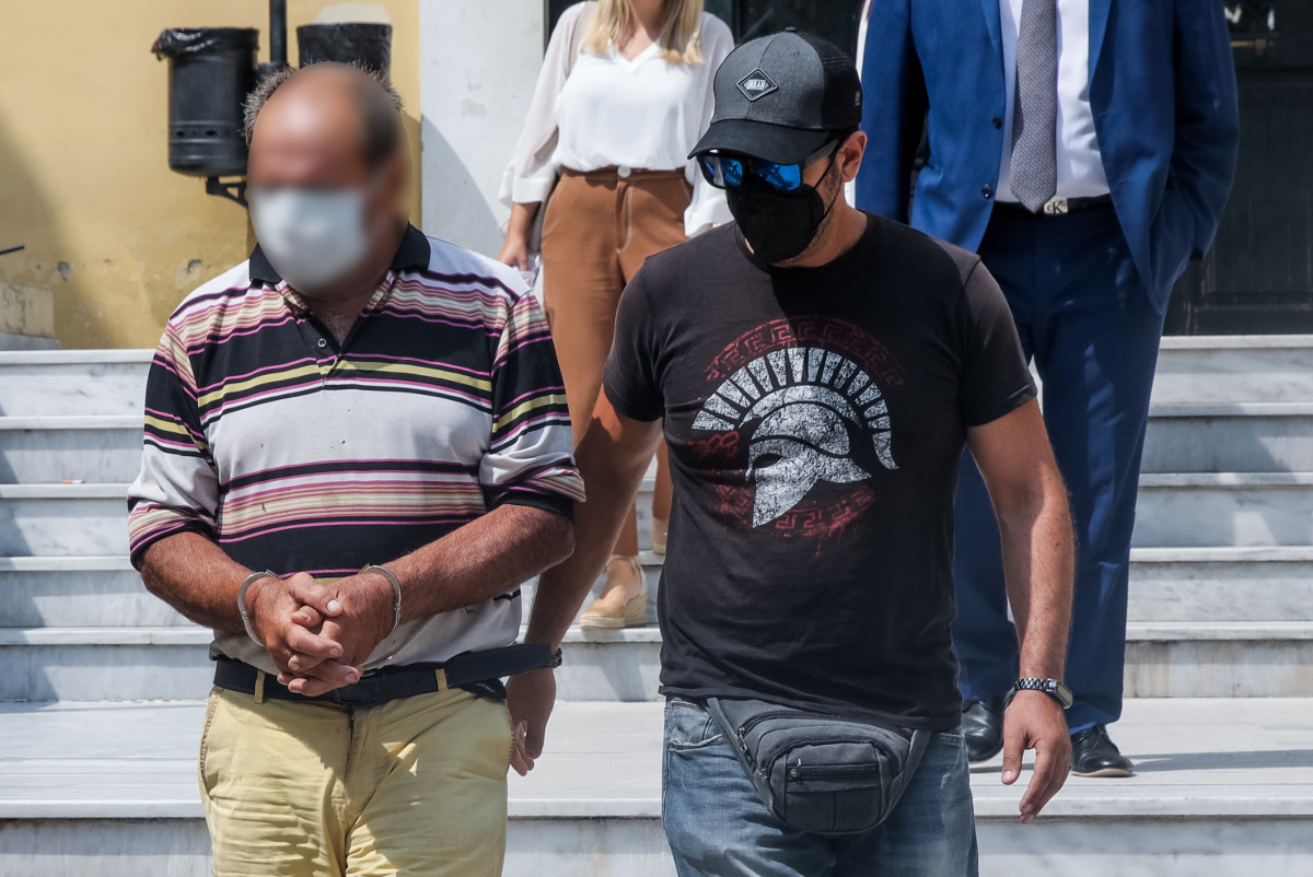 Αλεποχώρι: Αρνείται ότι πυροβόλησε τα παιδιά σε ευθεία βολή ο 70χρονος