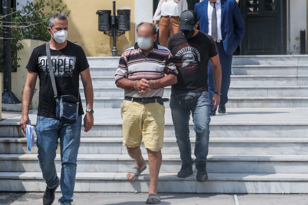 Αλεποχώρι: Ήθελα να προφυλάξω τον εαυτό μου δήλωσε ο 70χρονος – Τι είπε στην απολογία του