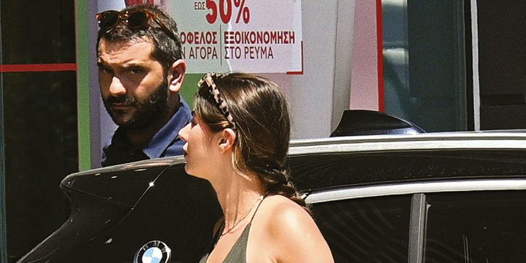 Λεωνίδας Κουτσόπουλος & Χρύσα Μιχαλοπούλου: Σπάνια εμφάνιση λίγο πριν γίνουν γονείς [εικόνες]