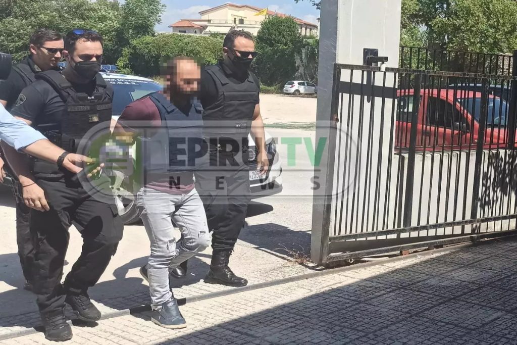 Δολοφονία στην Άρτα: Στον ανακριτή ο 29χρονος που σκότωσε τον πεθερό του – Το χρονικό του εγκλ