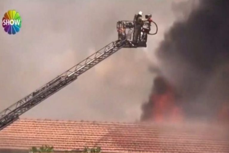 Κωνσταντινούπολη: Βίντεο ντοκουμέντο από το νοσοκομείο «Βαλουκλή» - Η μάχη των πυροσβεστών λεπτό προς λεπτό [βίντεο]