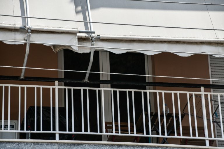 Έγκλημα στο Περιστέρι: Ανθρωποκυνηγητό για τον Πακιστανό σύντροφο της 17χρονης – Τι λέει ο πατέρας της
