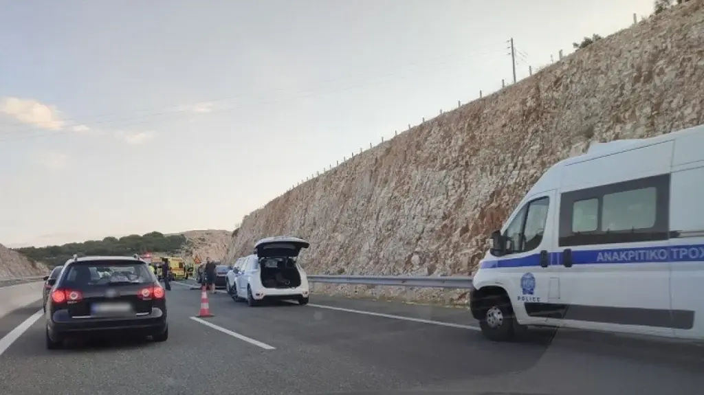 Τραγωδία στη Ιονία Οδό: Πώς έγινε το μοιραίο τροχαίο με το άτυχο ζευγάρι – Τα δραματικά δευτερ