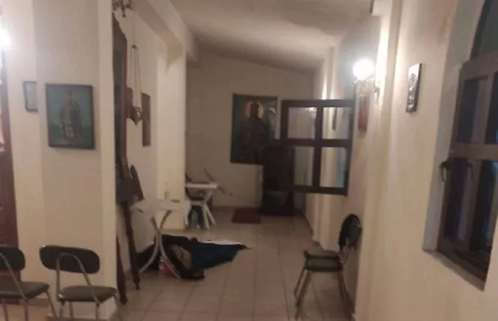 Σαμοθράκη: Τουρίστες μετέτρεψαν σε… ξενοδοχείο την εκκλησία του Αγίου Ιωάννη Προδρόμου