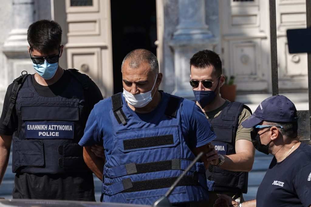 Βιασμός 14χρονης στη Λέσβο: Στην φυλακή ο 53χρονος αστυνομικός -Έρχονται στο φως και άλλες περιπτώσε
