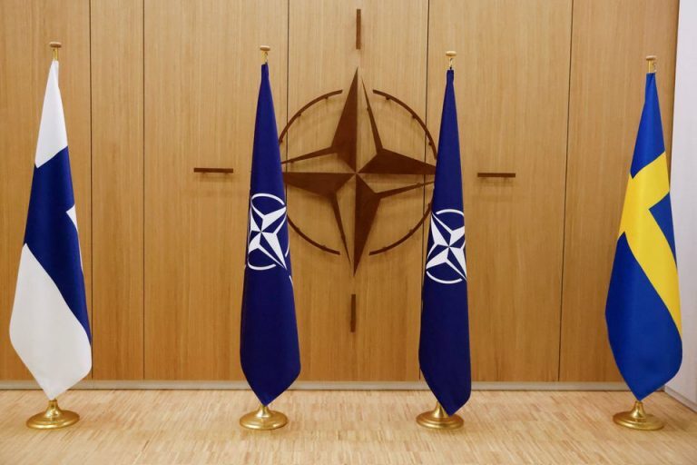 ΗΠΑ: Η Γερουσία ενέκρινε την ένταξη Φινλανδίας και Σουηδίας στο ΝΑΤΟ