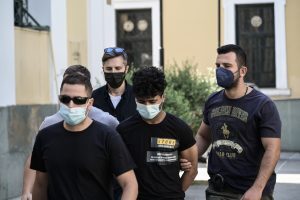 Γυναικοκτονία στο Περιστέρι: Παραιτήθηκε ο δικηγόρος του 22χρονου Πακιστανού – Προς αναβολή η απολογία του στην ανακρίτρια