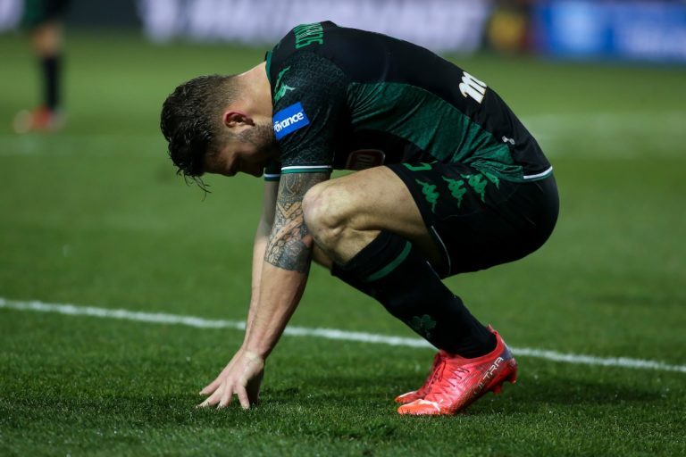 Παναθηναϊκός: Πλήγμα με Σένκεφελντ – Έμεινε εκτός αποστολής, δηλώθηκε ο Σπόραρ