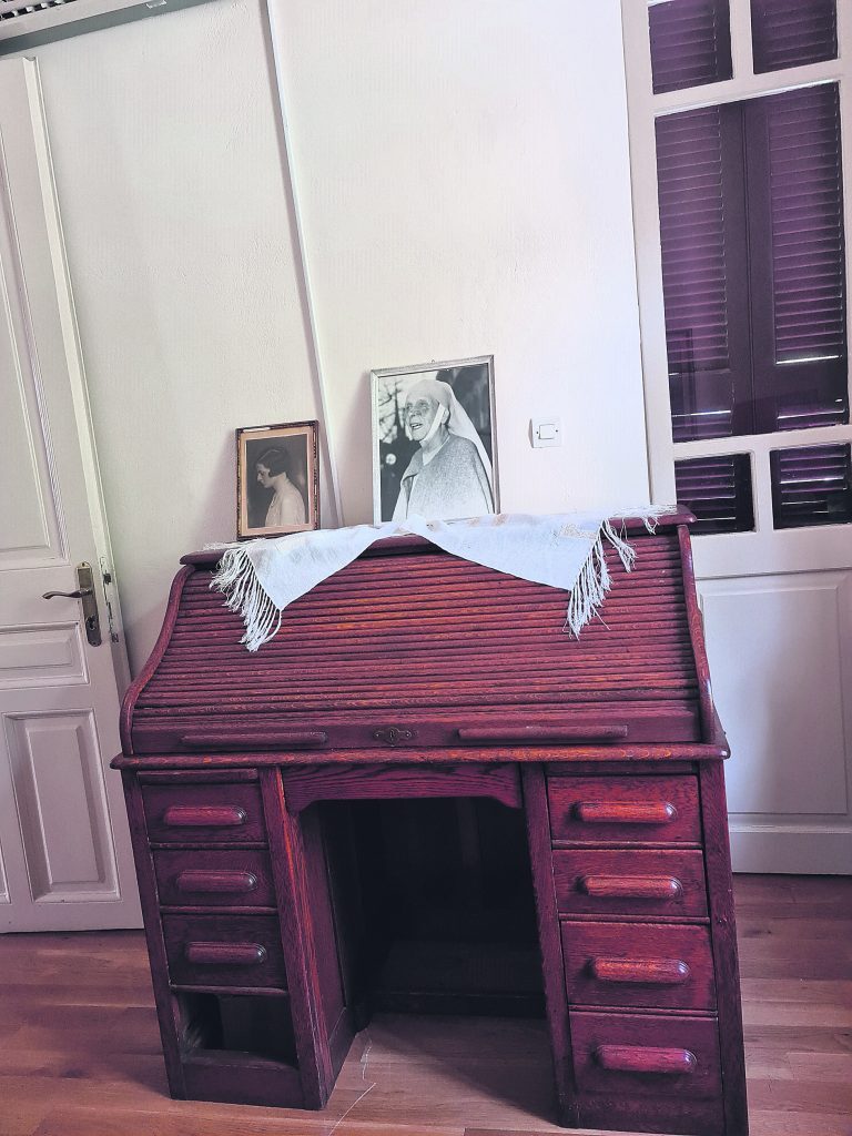 Εσωτερική εικόνα άρθρου
