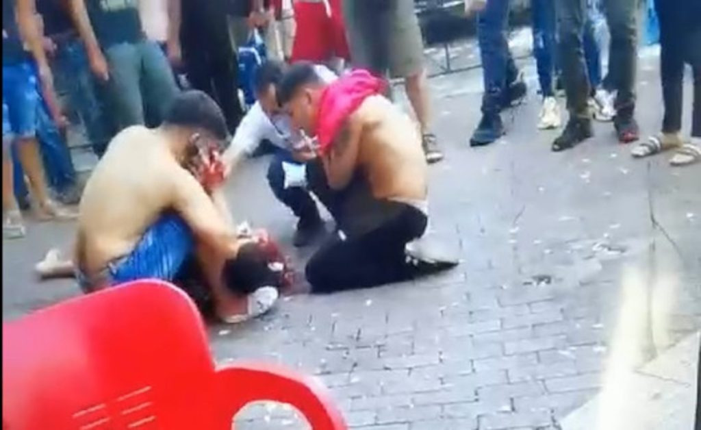 Πυροβολισμοί στην Πλατεία Βάθης: Βίντεο-ντοκουμέντο από την αιματηρή επίθεση