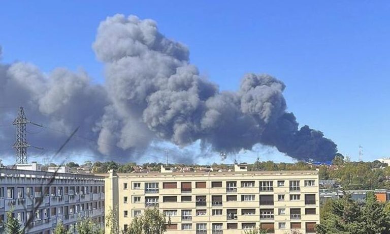 Φωτιά στο Παρίσι: Στις φλόγες η μεγαλύτερη αγορά του κόσμου, Rungis