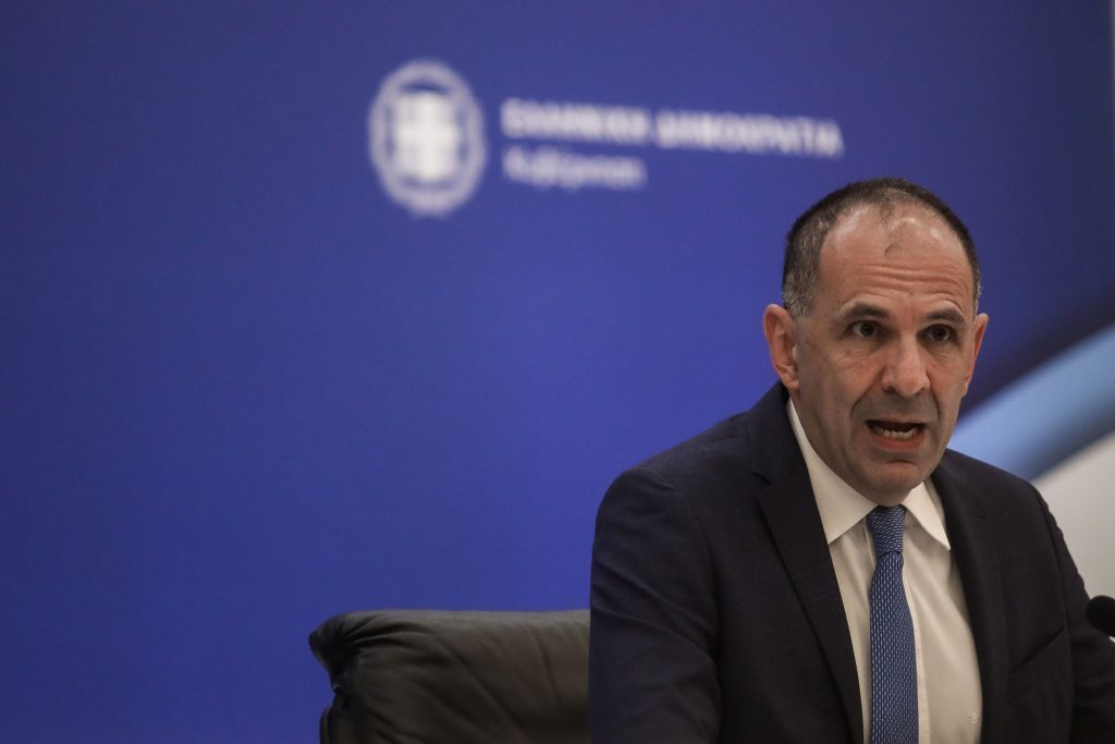 Γεραπετρίτης: «Το να συζητούμε δημόσια για θέματα εθνικής ασφάλειας, δεν είναι πάντοτε το πιο ωφέλιμ