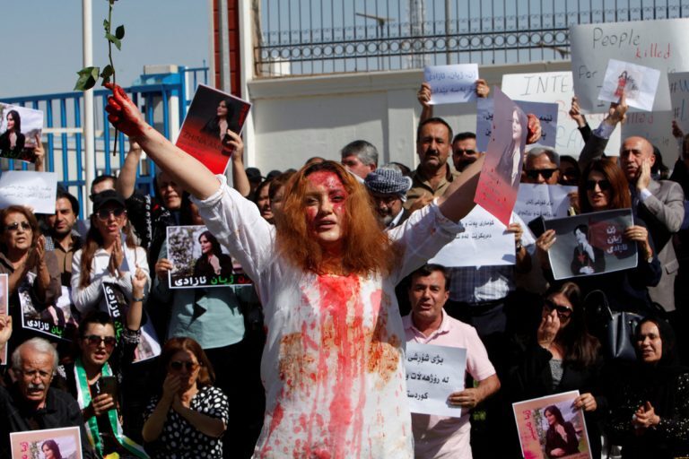 Ιράν: Τουλάχιστον 108 νεκροί από την καταστολή των διαδηλώσεων