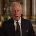 Viral: Ο «χρονοταξιδιώτης» που προέβλεψε τον θάνατο της βασίλισσας Ελισάβετ αποκαλύπτει πότε θα πεθάνει ο βασιλιάς Κάρολος