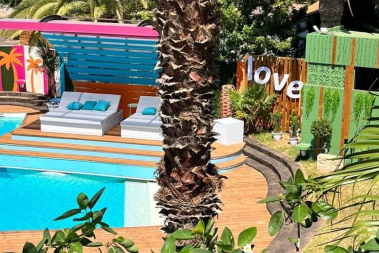 Love Island: Δεν πρόλαβαν να βγουν από το παιχνίδι και ήδη έγιναν ζευγάρι – Η πρώτη συνομιλία τους από το παιχνίδι [εικόνα]