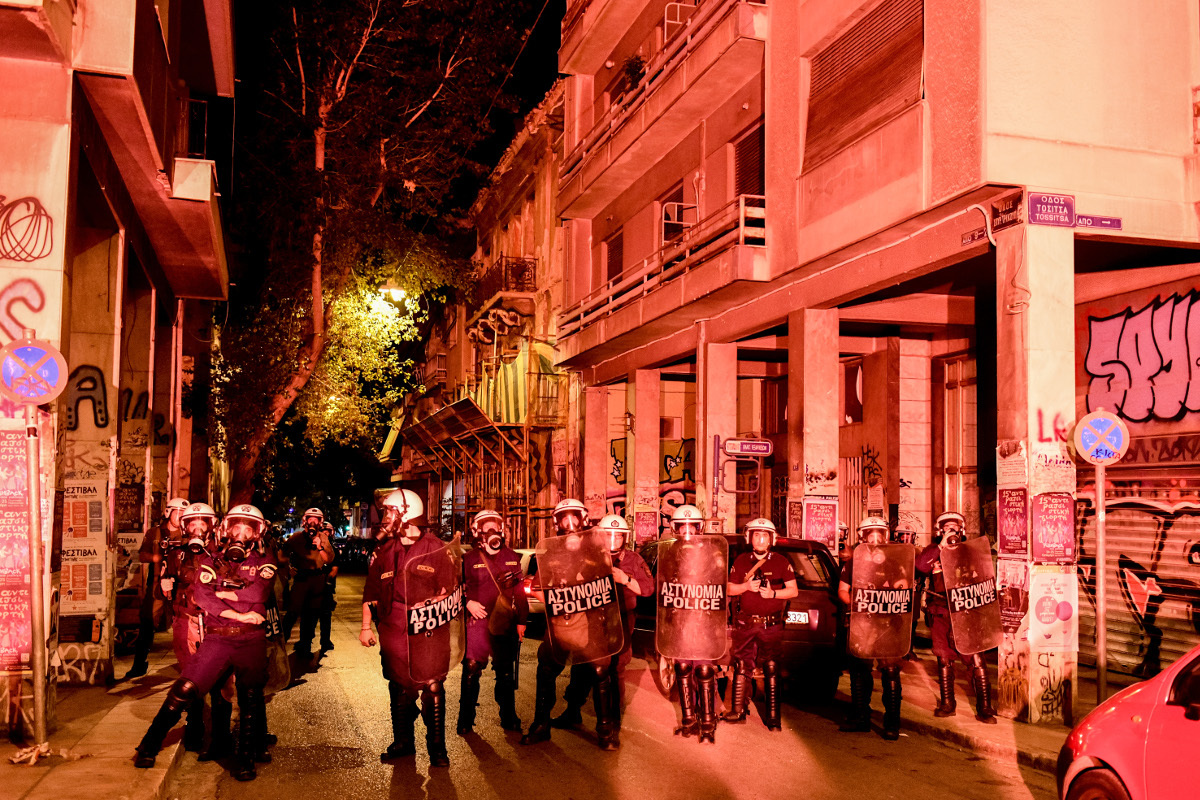 Επεισόδια στα Εξάρχεια για την κατασκευή του Μετρό