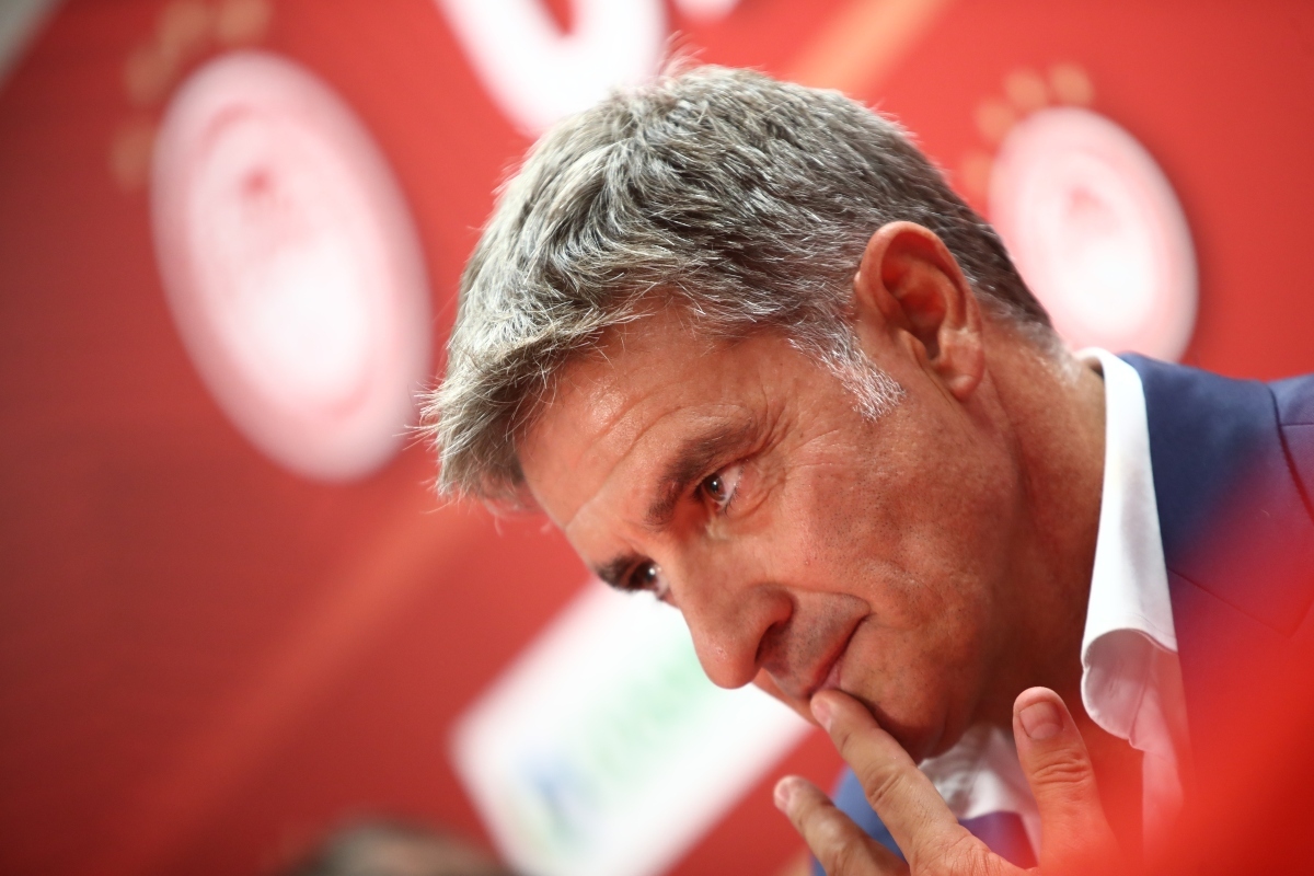 Ολυμπιακός: Θρίλερ με τον Μίτσελ - Στον «αέρα» η παραμονή του