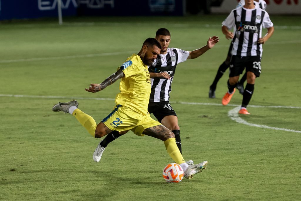 Super League: Απόδραση από το Ηράκλειο με νίκη για τον Παναιτωλικό