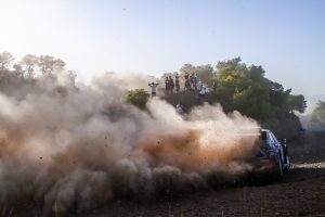 ΕΚΟ Ράλλυ Ακρόπολις 2022: Καθυστέρηση 30 λεπτών με το… καλημέρα – Τι συνέβη