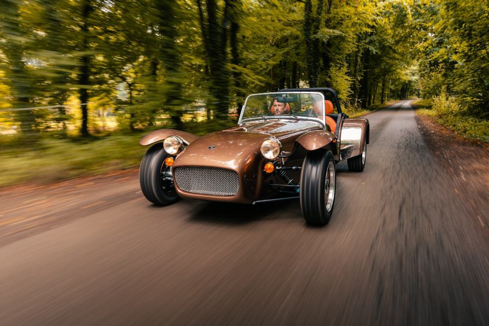 Caterham Super Seven: Η χαρά του σκληροπυρηνικού!