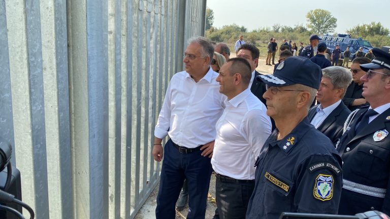 Σε πλήρη εξέλιξη η διαδικασία για την επέκταση του φράκτη στον Έβρο