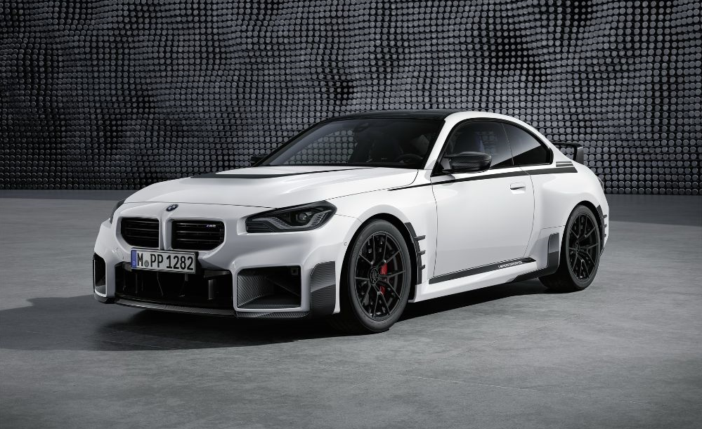 Δείτε όλα τα διαθέσιμα M Performance parts για τη νέα BMW M2