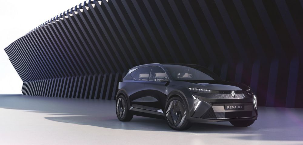Το Renault Scenic επιστρέφει ως ένα τολμηρό EV