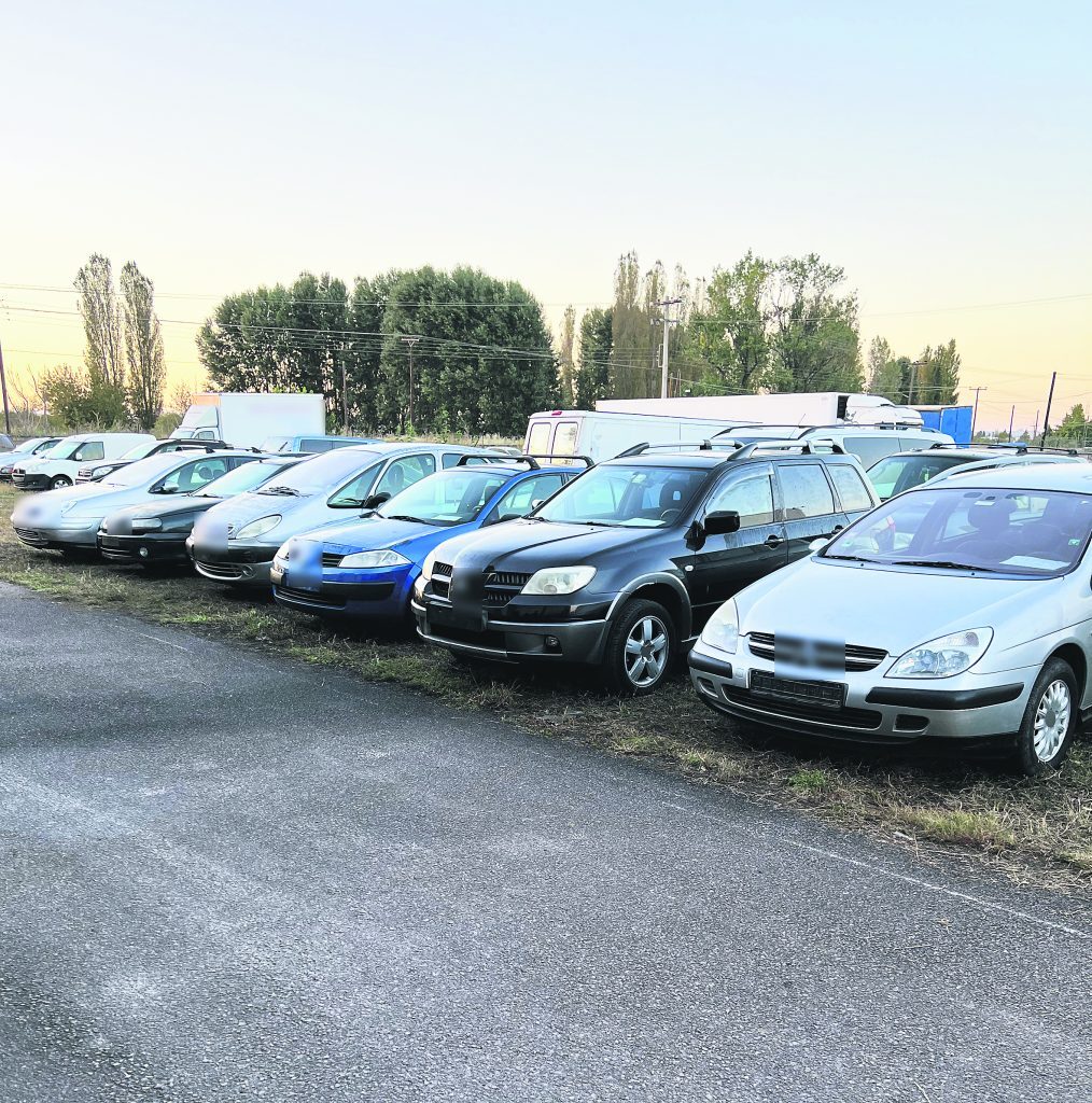 Επλεναν τα αυτοκίνητα με… χλωρίνη για να σβήσουν το DNA – Πώς δούλευε η σπείρα με τους δουλέμπορους