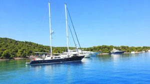 Τραγωδία στη Λευκάδα: Νεκρή 52χρονη Ιταλίδα μετά από ατύχημα σε ιστιοπλοϊκό
