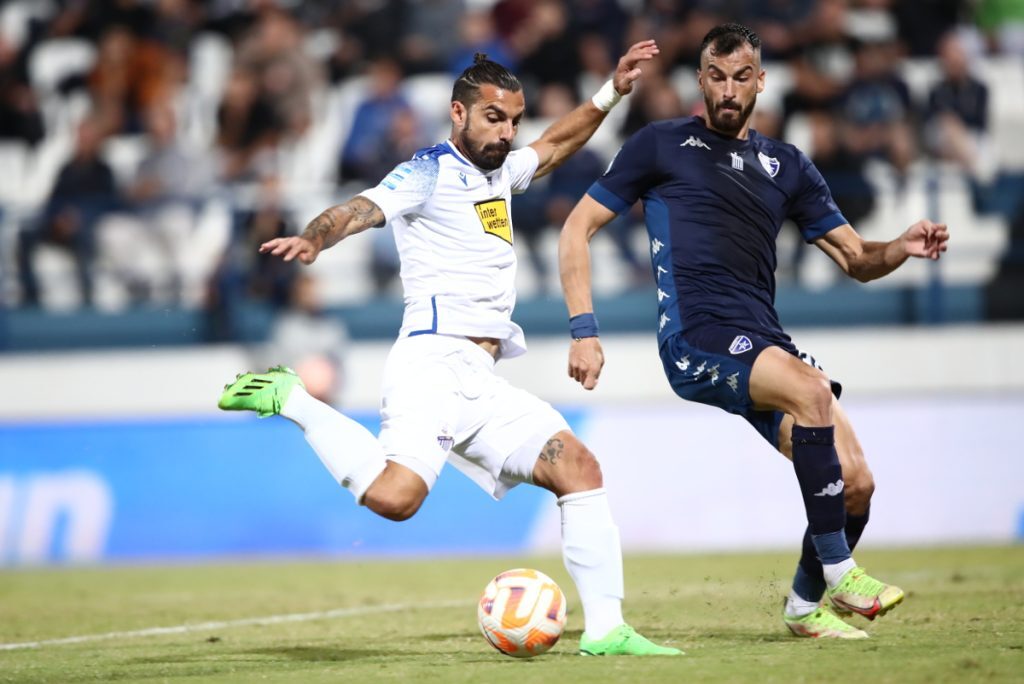 Super League: Τα δοκάρια σταμάτησαν τον Ιωνικό – 1-1 με τη Λαμία