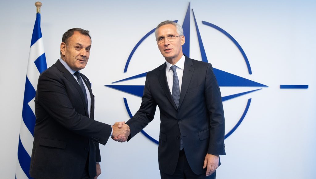 Παναγιωτόπουλος σε Στόλτενμπεργκ: Η Ελλάδα δεν θα δεχθεί την αμφισβήτηση της κυριαρχίας της