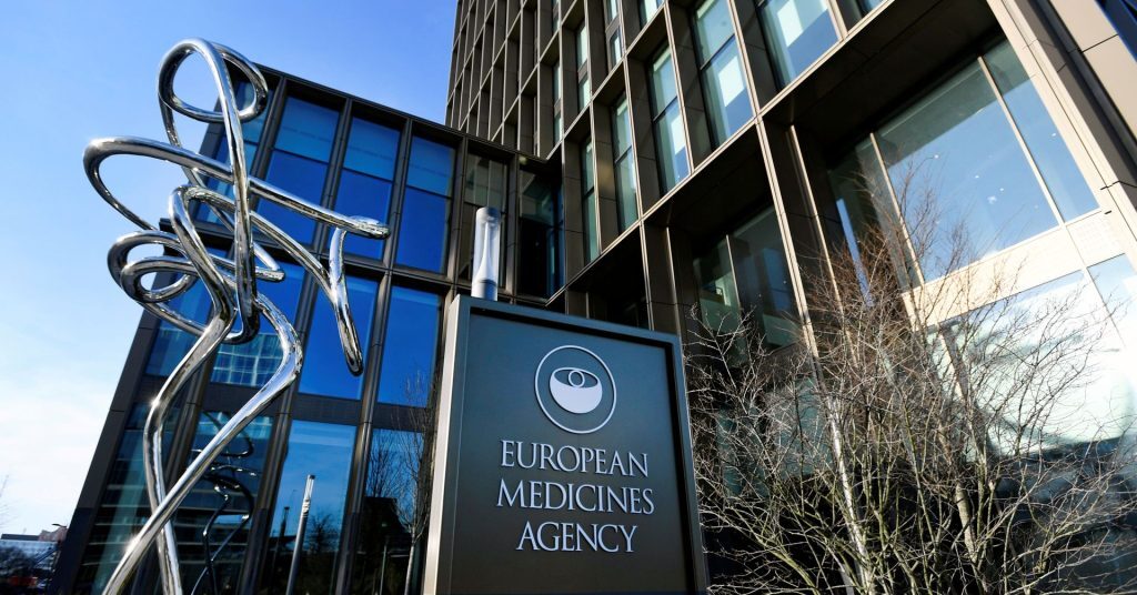 Κορονοϊός: Για ένα νέο κύμα μεταλλάξεων της Όμικρον στην Ευρώπη προειδοποιεί ο EMA