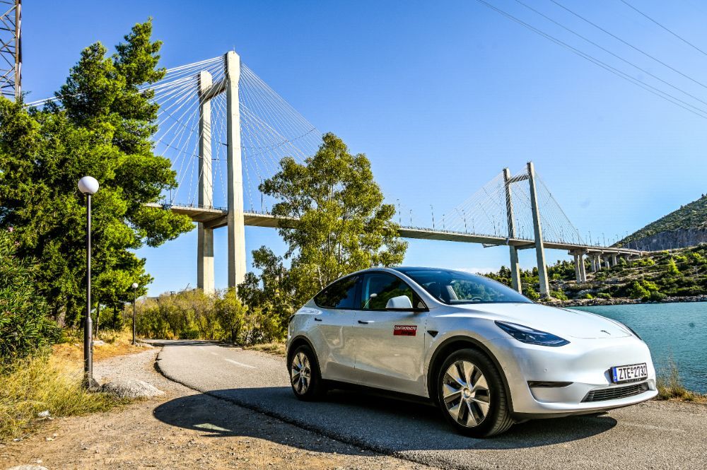 Τριήμερο στη Χαλκίδα με το Tesla Model Y