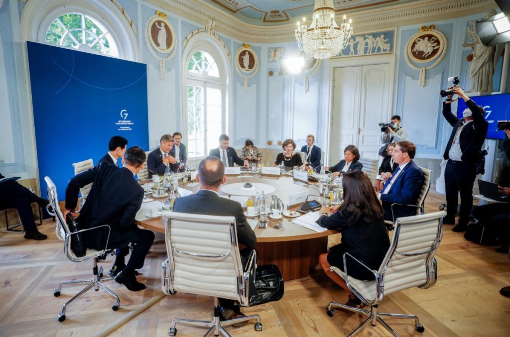 G7: Στο πλευρό της Ουκρανίας για όσο χρειαστεί