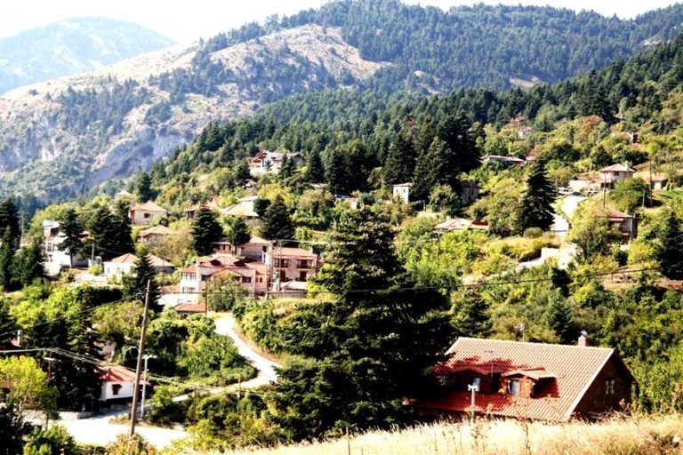 28η Οκτωβρίου: Οι φετινοί δημοφιλείς προορισμοί για το τριήμερο