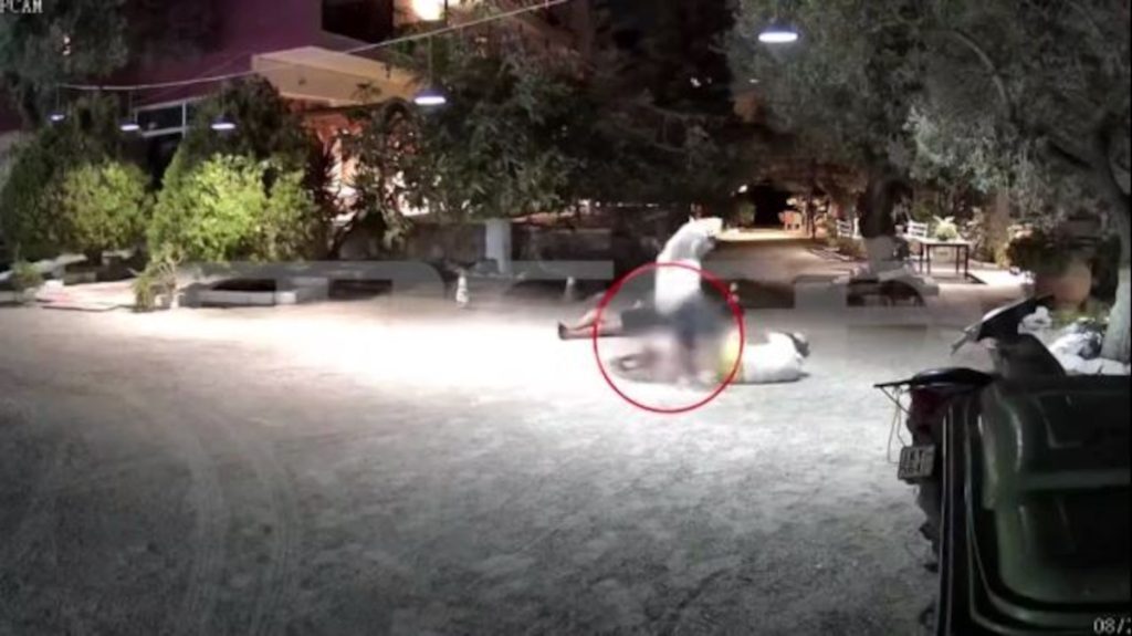 Αίγινα: Νέα βίντεο – ντοκουμέντο από τον άγριο ξυλοδαρμό της 67χρονης