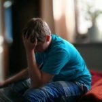 Βία ανηλίκων: H ψυχολόγος Νάσια Σκαμπαρδώνη μιλάει στο EleftherosTypos.gr για τη μάστιγα της εποχής